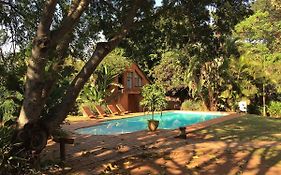 Malandela'S Guest House